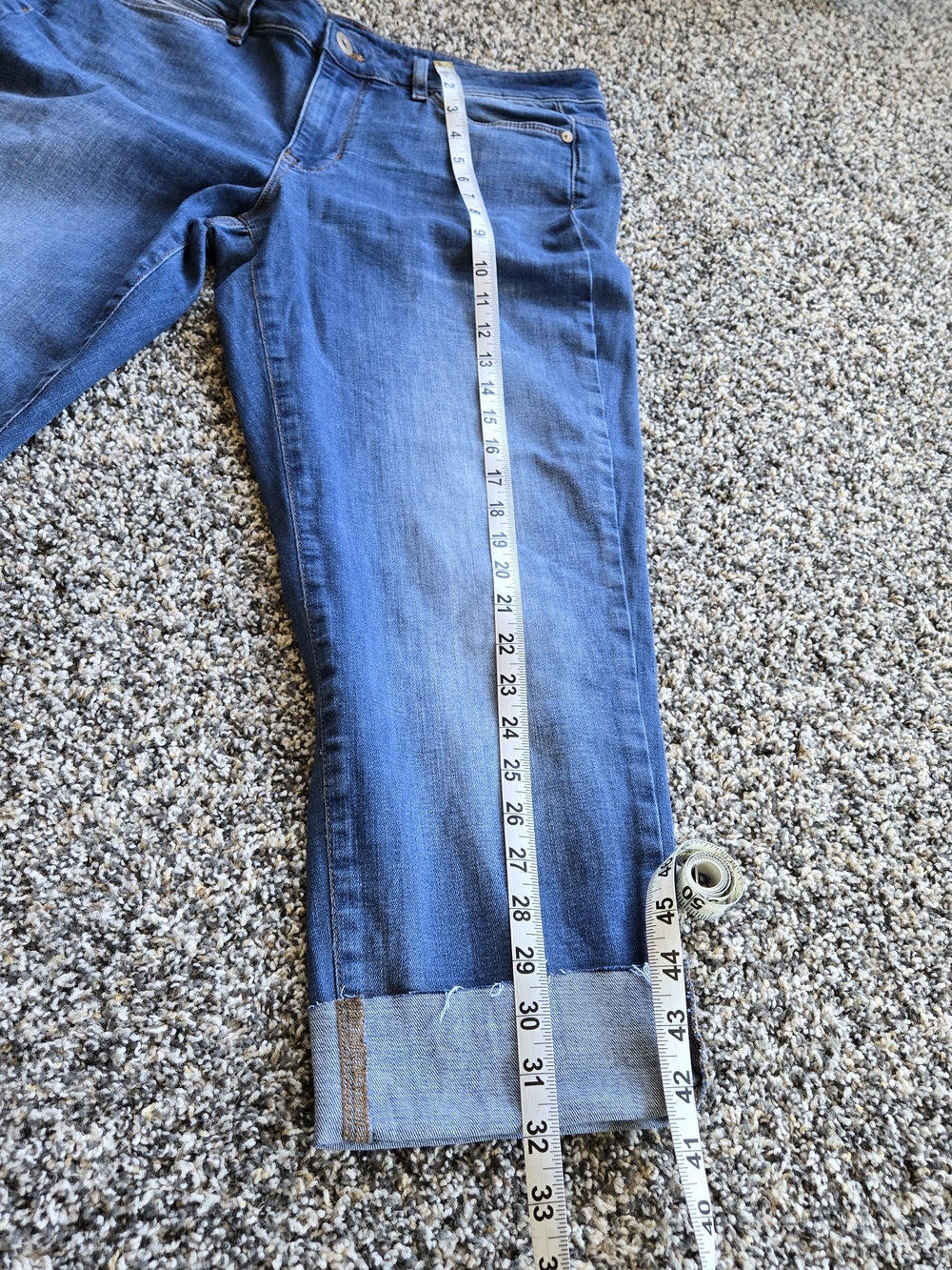 J.Jill Boyfriend Straight Leg Ankle Mid-Blue Cropped Turn-Cuff Jeans Size 12 - Picture 12 of 12